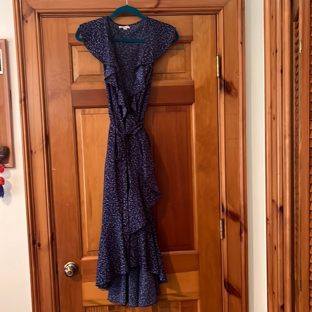 Max studio blue wrap dress flounce bottom